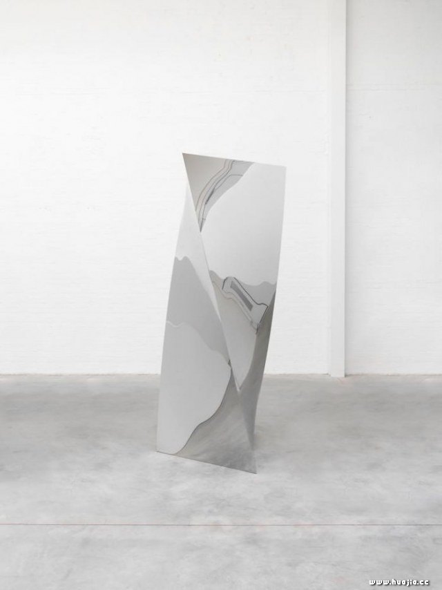 640x854