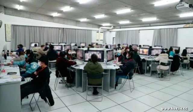 640x372