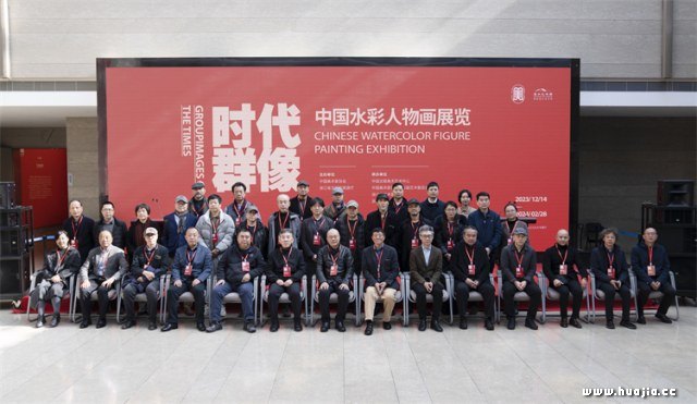 640x371
