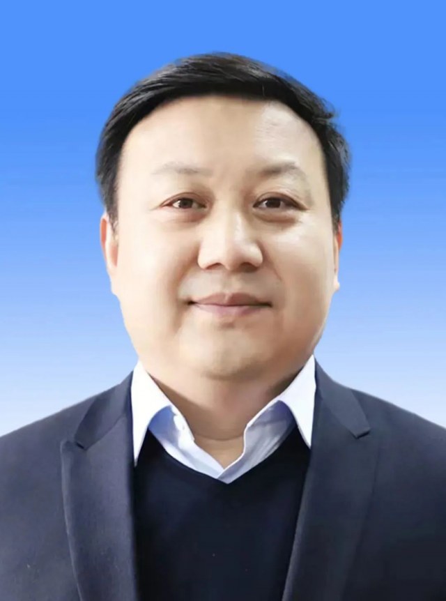 640x862
