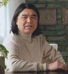 画家 杨明义