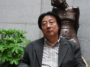 画家 张培成