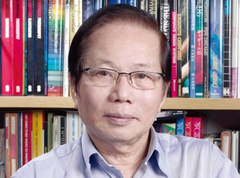 画家 陈显栋