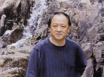 画家 房新泉