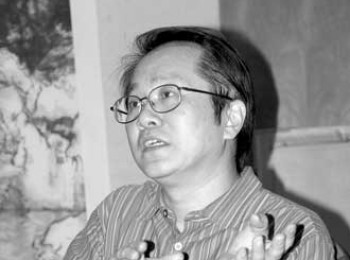 画家 华其敏