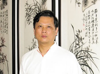 画家 周振