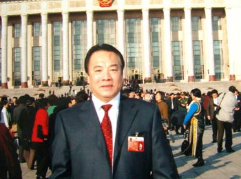 画家 吴泽浩