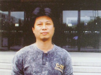 画家 吴东安