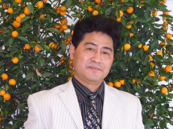画家 阮荣春
