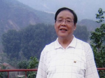 画家 张德育
