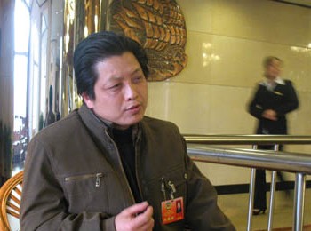 画家 巩崇君