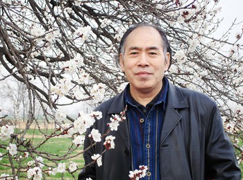 画家 李方玉