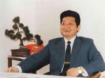 画家 钱行健