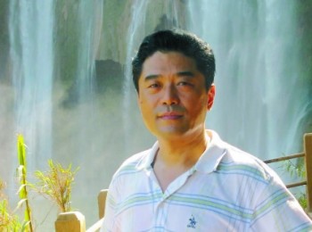 画家 单明波