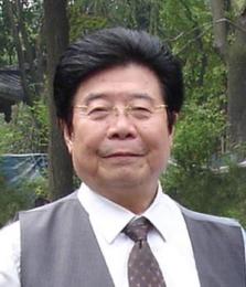 画家 高玠瑜