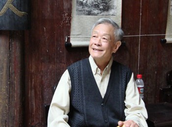 画家 周令钊