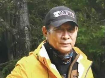 画家 简崇志