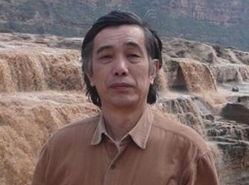 画家 杨必位