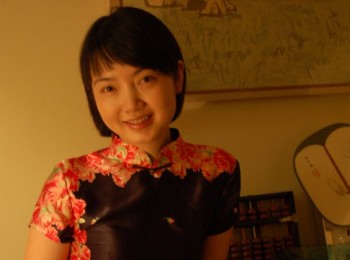 画家 顾静