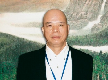 画家 郑百重