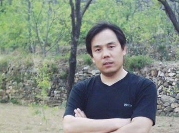 画家 王汉英