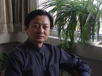 画家 李也青