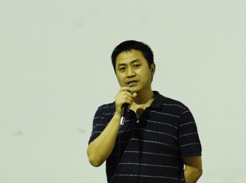 画家 张燕根