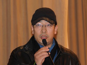 画家 蒋铁骊