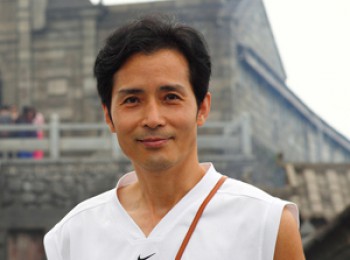 画家 贺明