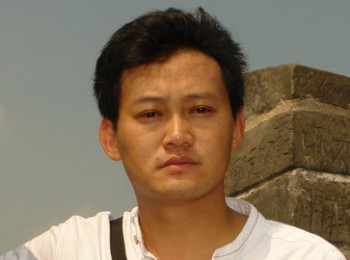 画家 李恩成