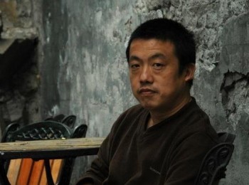 画家 郑天伦