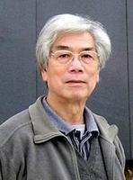 画家 张士莹