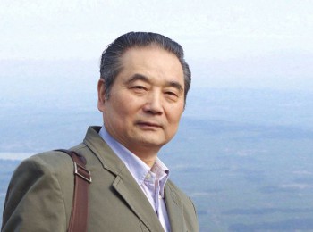 画家 朱惟精