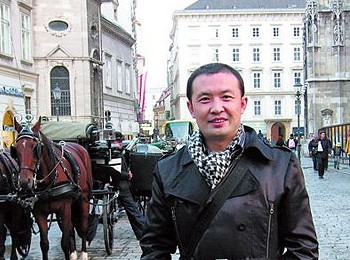 画家 单虹