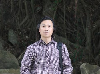 画家 秦洪斌
