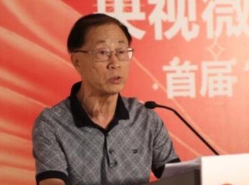 画家 刘国富