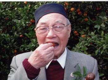 画家 谭勇