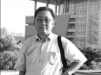 画家 吴自忠