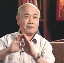 画家 杨新
