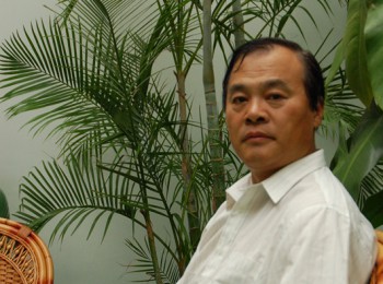 画家 王磊