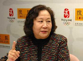 画家 张绮曼