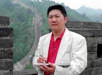 画家 张龙新
