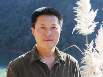 画家 郑春龙
