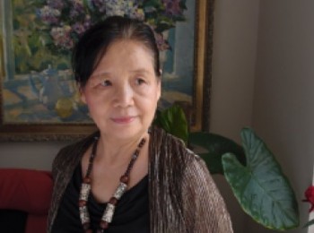 画家 李华英