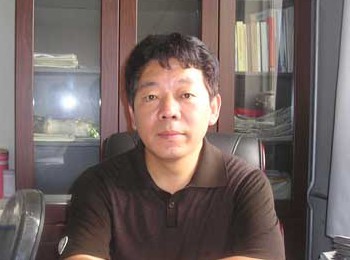 画家 尚立昕