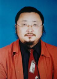 画家 王健勇
