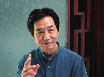画家 黄仲新