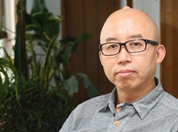 画家 杨佴旻