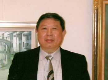 画家 黄传伟
