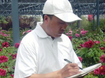 画家 王俊平
